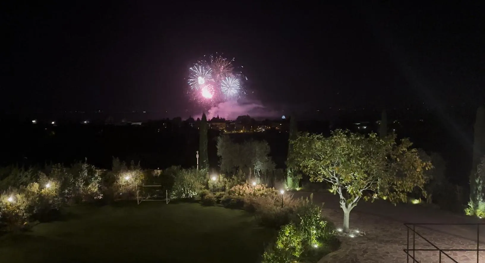Valand Romantic Luxury Suite On Lake Garda - Bardolino
