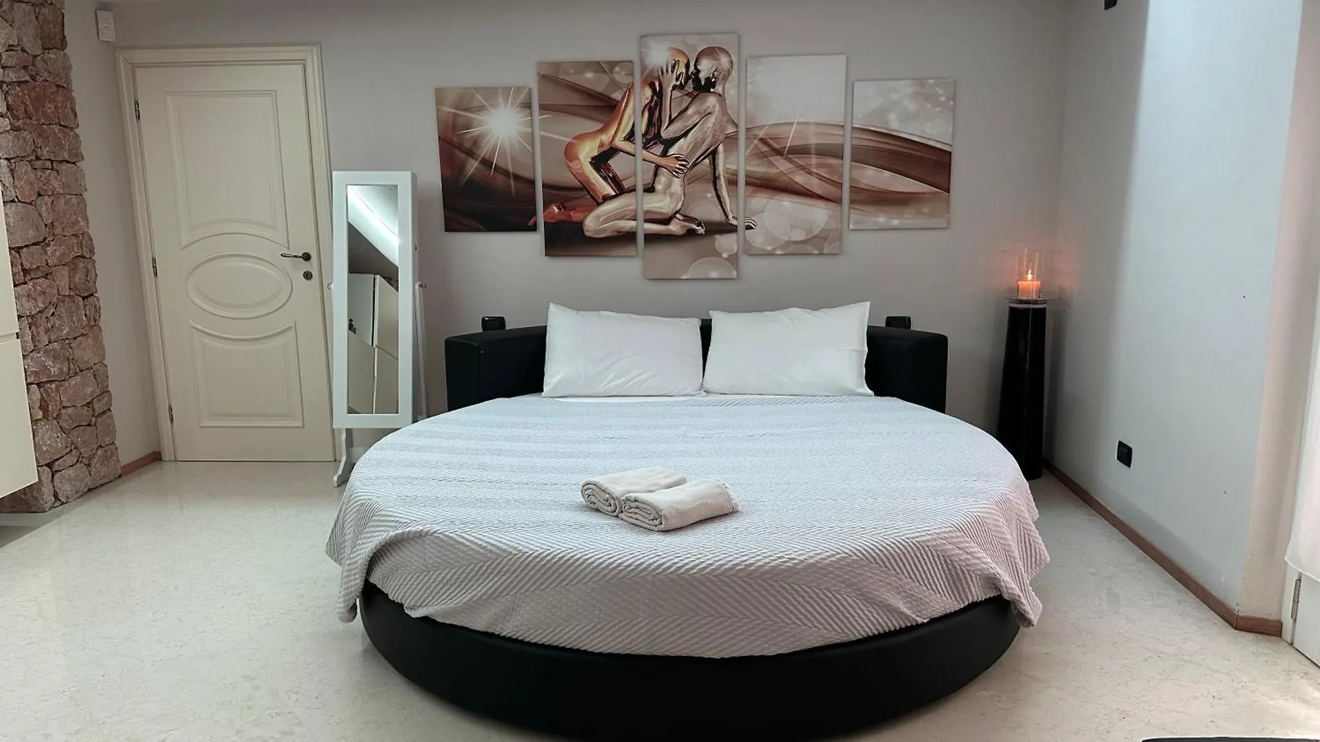Apartment Valand Romantic Luxury Suite On Lake Garda - Bardolino Italy