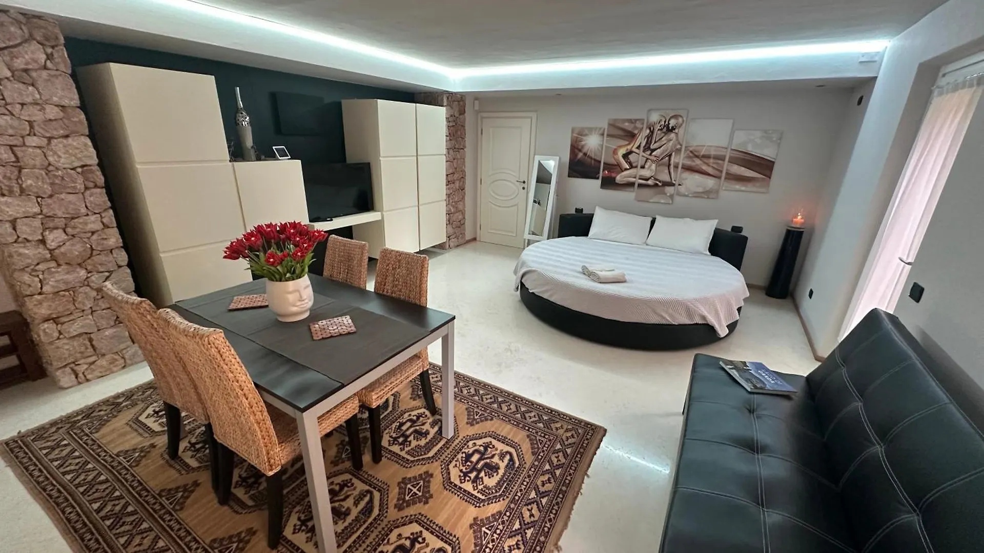 Valand Romantic Luxury Suite On Lake Garda - Bardolino