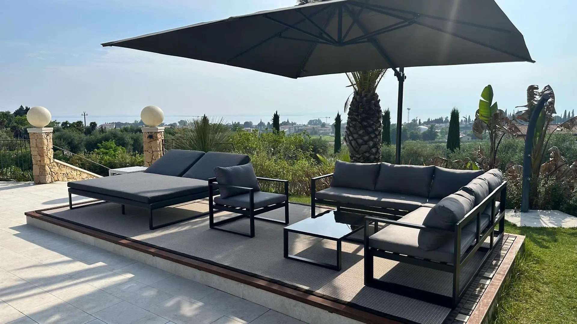 Valand Romantic Luxury Suite On Lake Garda - Bardolino 0*,  Italy
